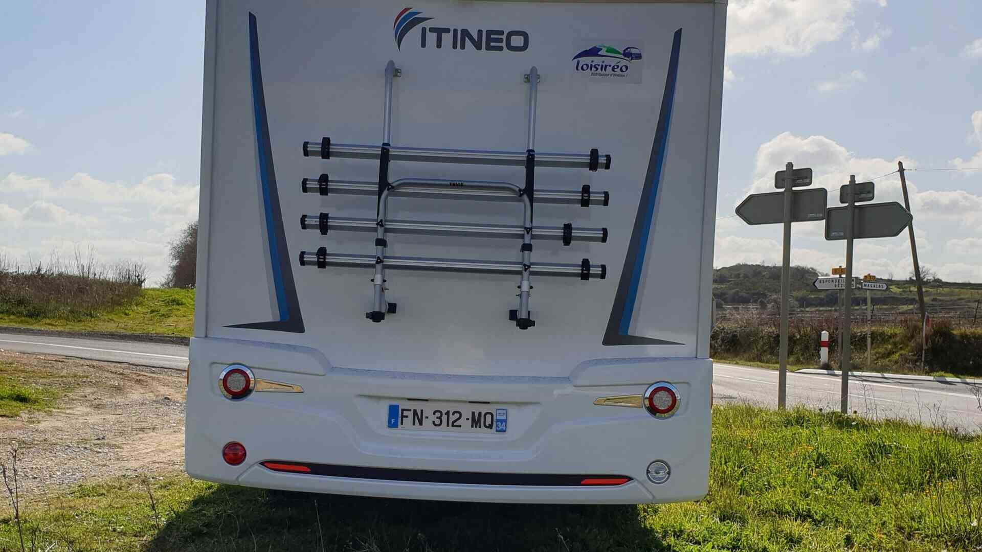 camping-car ITINEO SB 740  intérieur 
